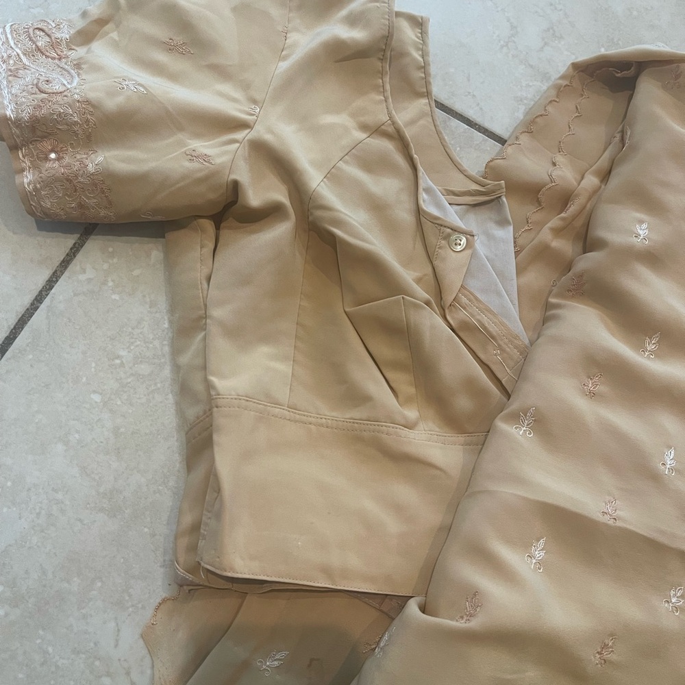 Elegant Tan Women's Jacket